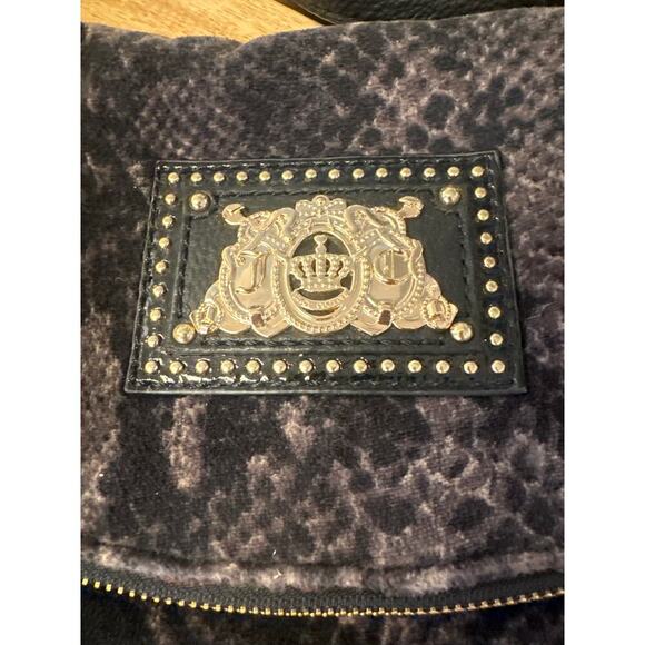 Juicy Couture Crossbody Shoulder Bag  Velour Black and Gray - Picture 3 of 5
